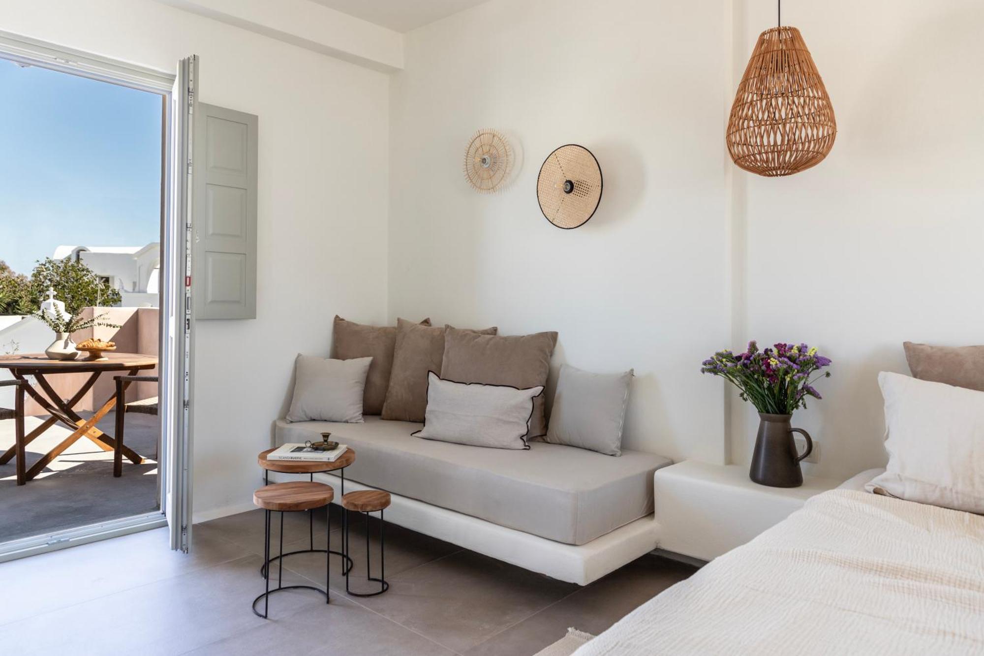 Frescoes Luxury Suites By Kb Hospitality メッサリア エクステリア 写真